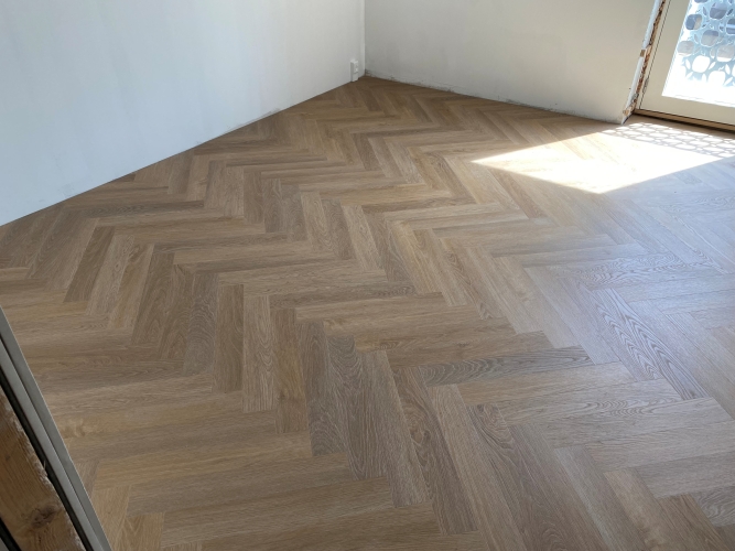 Renovering af hus med sildebensparket